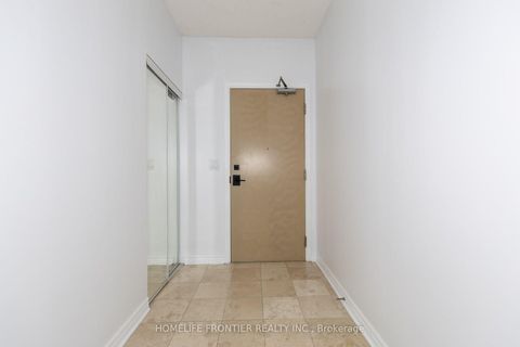 Photo 2 at 1712 - 18 Holmes Avenue, Willowdale East, Toronto
