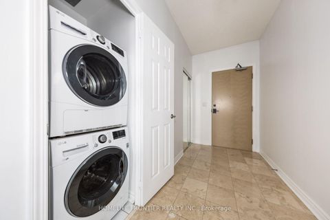 Photo 4 at 1712 - 18 Holmes Avenue, Willowdale East, Toronto