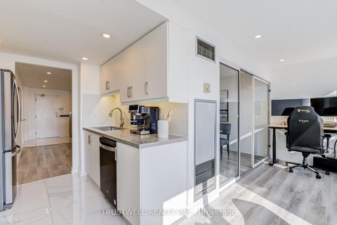 Photo 15 at 1705 - 80 Alton Towers Circle, Milliken, Toronto