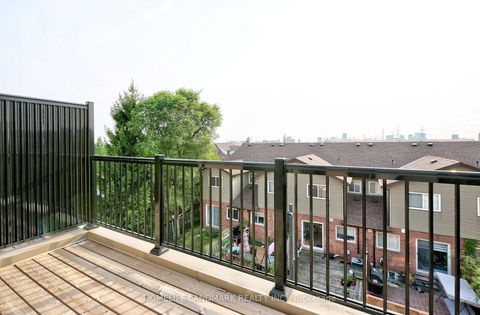 Photo 15 at 30 Case Ootes Drive, Victoria Village, Toronto