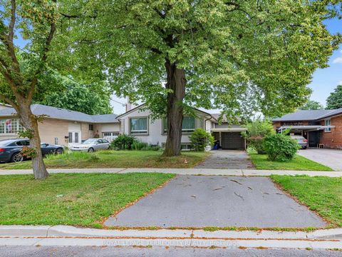 Photo 2 at 359 Renforth Drive, Etobicoke West Mall, Toronto