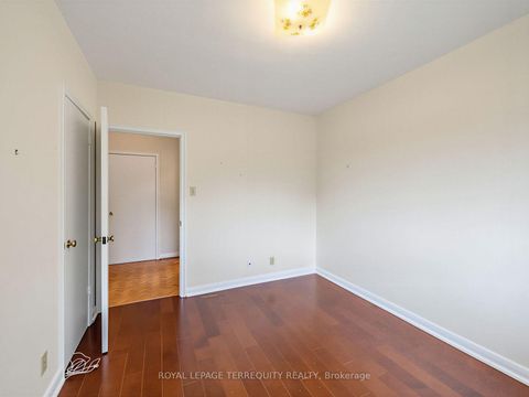 Photo 19 at 359 Renforth Drive, Etobicoke West Mall, Toronto