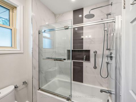 Photo 21 at 359 Renforth Drive, Etobicoke West Mall, Toronto