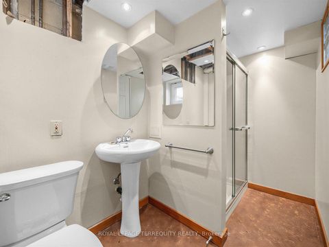 Photo 27 at 359 Renforth Drive, Etobicoke West Mall, Toronto