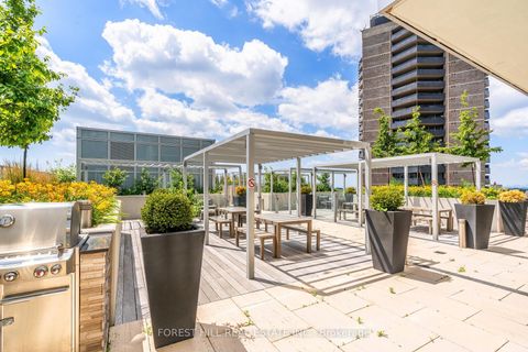 Photo 25 at 202 - 501 St Clair Avenue W, Casa Loma, Toronto