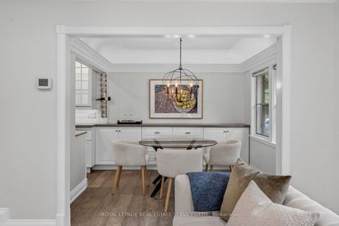 Photo 8 at 2 Glenroy Avenue, Queensway, Toronto