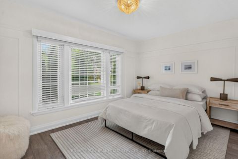 Photo 15 at 2 Glenroy Avenue, Queensway, Toronto
