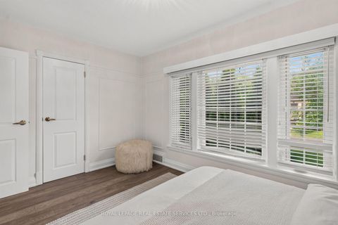 Photo 16 at 2 Glenroy Avenue, Queensway, Toronto