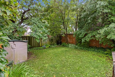 Photo 29 at 2 Glenroy Avenue, Queensway, Toronto