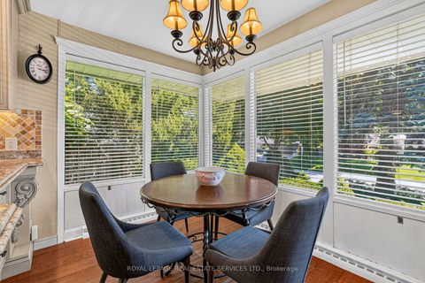 Photo 8 at 4 Prince George Drive, Rosethorn, Toronto
