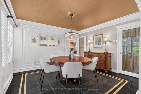 Photo 14 at 4 Prince George Drive, Rosethorn, Toronto