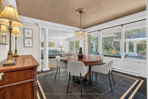 Photo 15 at 4 Prince George Drive, Rosethorn, Toronto