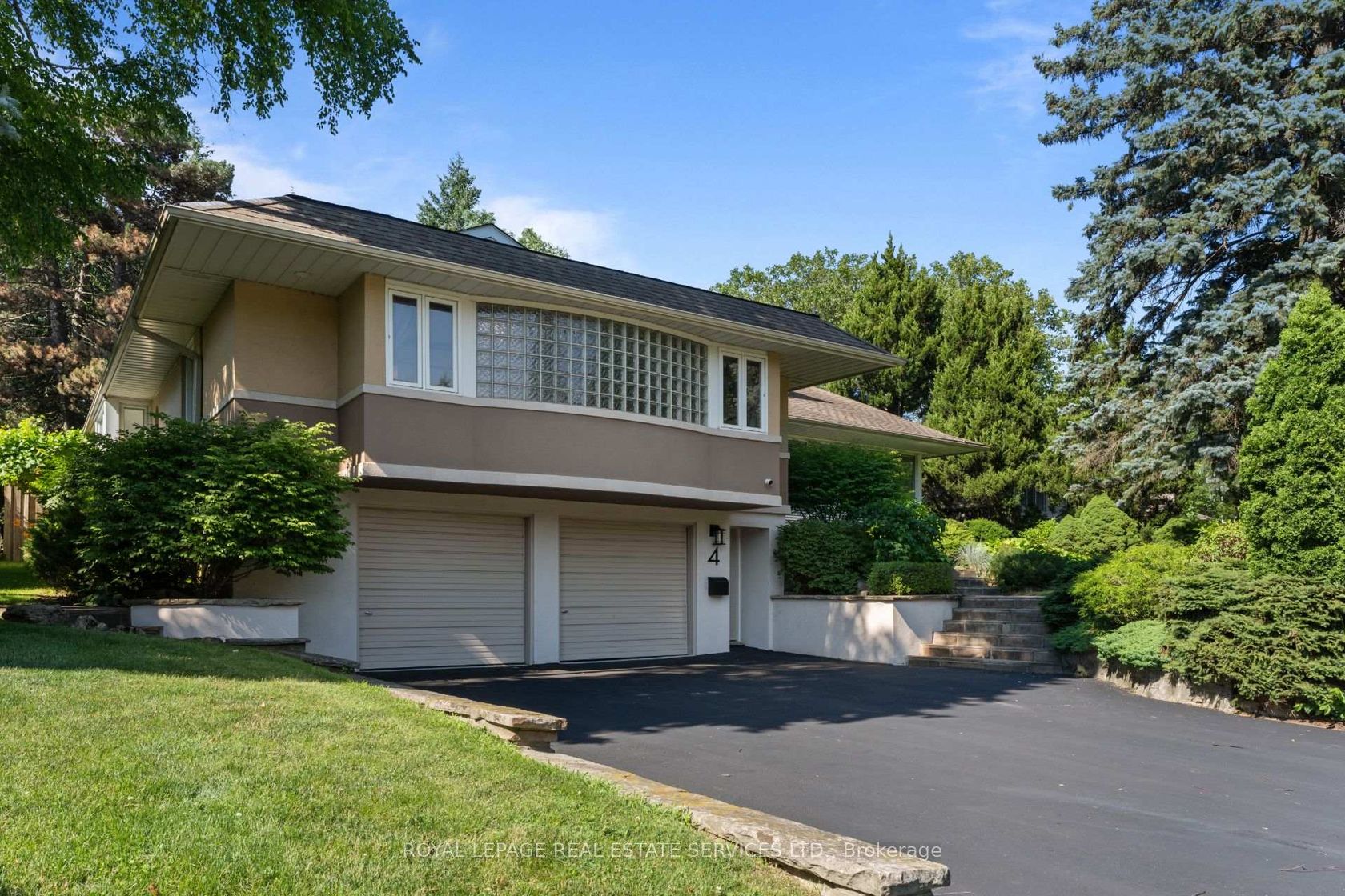 4 Prince George Drive, Rosethorn, Toronto 