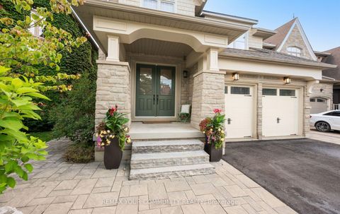 Photo 2 at 21 Lilly Valley Crescent S, King City, King