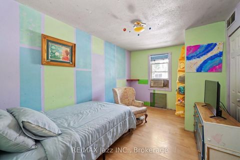 Photo 9 at 4 Hubbard Street, Pefferlaw, Georgina