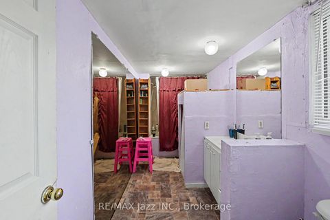 Photo 10 at 4 Hubbard Street, Pefferlaw, Georgina