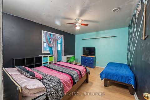 Photo 11 at 4 Hubbard Street, Pefferlaw, Georgina