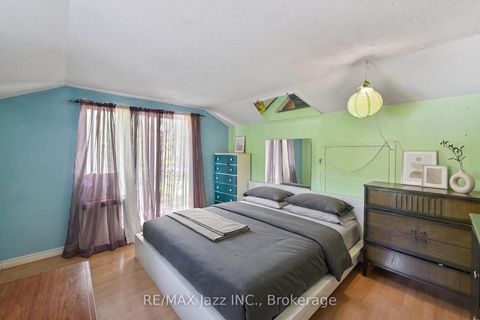 Photo 12 at 4 Hubbard Street, Pefferlaw, Georgina