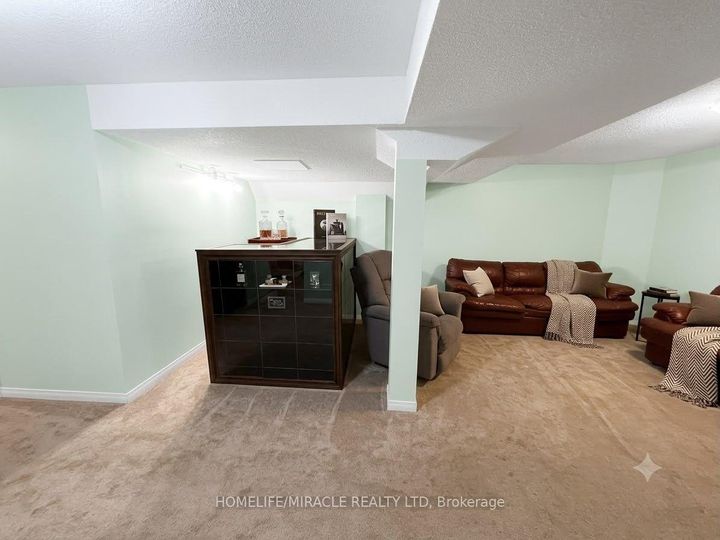 Photo 19 at 146 Cadillac Crescent, Fletcher's Meadow, Brampton