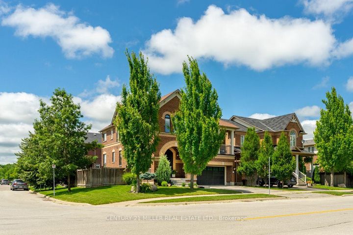 Photo 3 at 156 Nisbet Boulevard, Waterdown, Hamilton