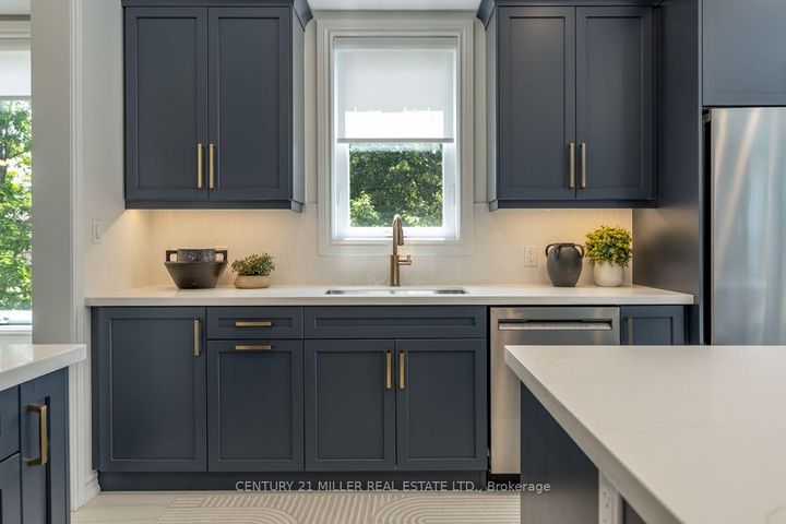 Photo 10 at 156 Nisbet Boulevard, Waterdown, Hamilton