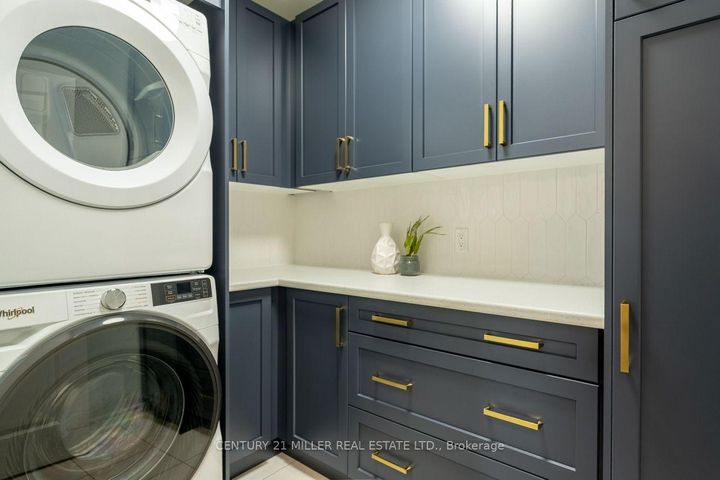 Photo 17 at 156 Nisbet Boulevard, Waterdown, Hamilton