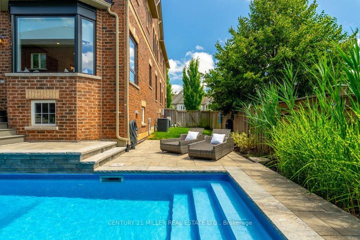 Photo 46 at 156 Nisbet Boulevard, Waterdown, Hamilton