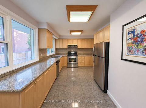 Photo 2 at 25 Burbank Drive, Bayview Village, Toronto
