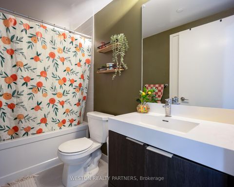 Photo 12 at 605 - 3100 Keele Street, CFB, Toronto