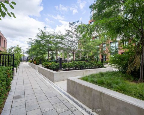 Photo 31 at 605 - 3100 Keele Street, CFB, Toronto