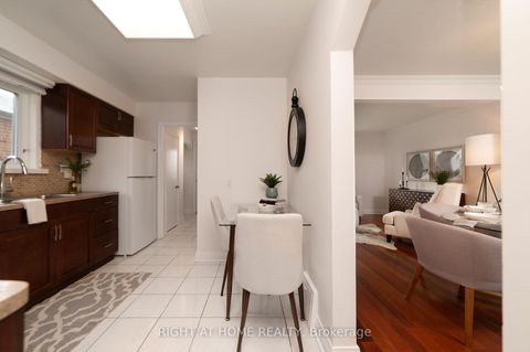 Photo 17 at 2 Midholm Drive, Ionview, Toronto