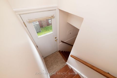 Photo 24 at 2 Midholm Drive, Ionview, Toronto