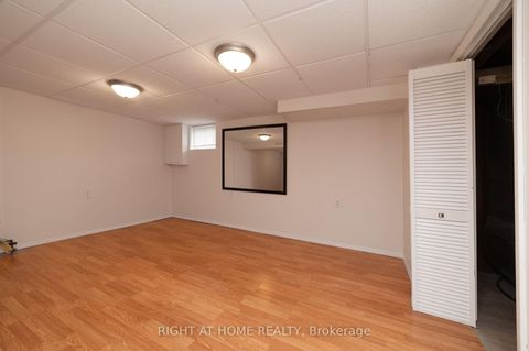 Photo 28 at 2 Midholm Drive, Ionview, Toronto