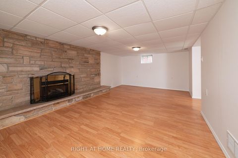 Photo 29 at 2 Midholm Drive, Ionview, Toronto