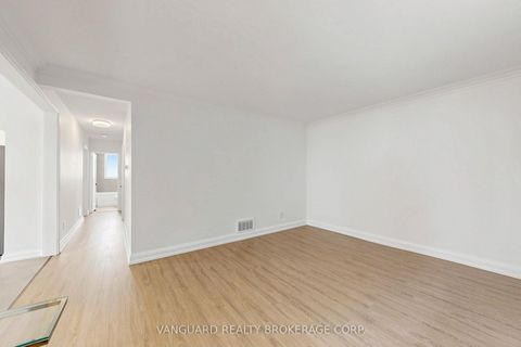 Photo 8 at 22 Nash Drive, CFB, Toronto