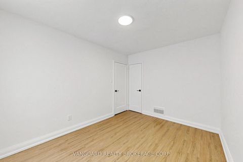 Photo 20 at 22 Nash Drive, CFB, Toronto