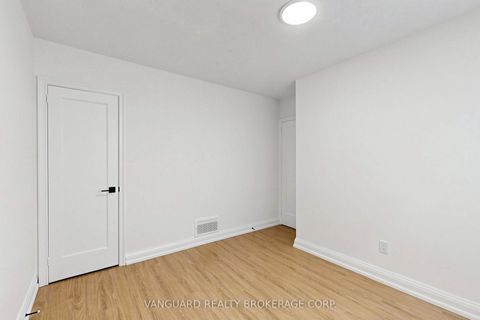 Photo 23 at 22 Nash Drive, CFB, Toronto