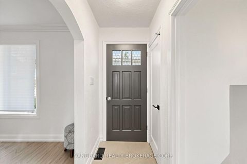 Photo 25 at 22 Nash Drive, CFB, Toronto