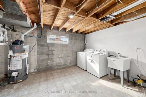 Photo 27 at 22 Nash Drive, CFB, Toronto