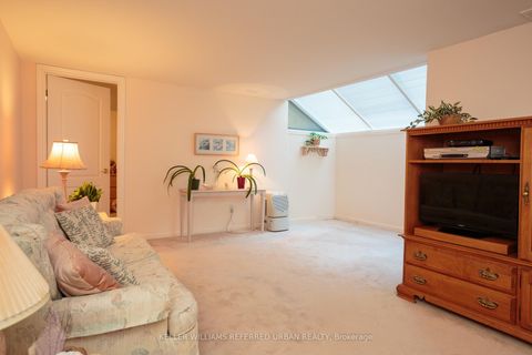 Photo 27 at 345 Moore Avenue, Leaside, Toronto