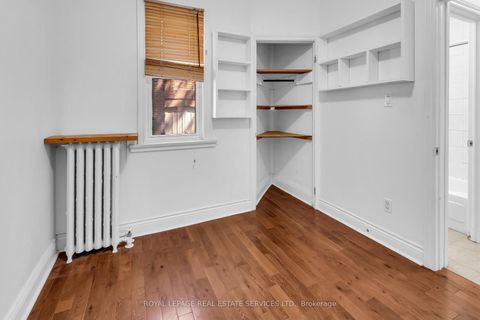 Photo 14 at 127 Waverley Road, The Beaches, Toronto