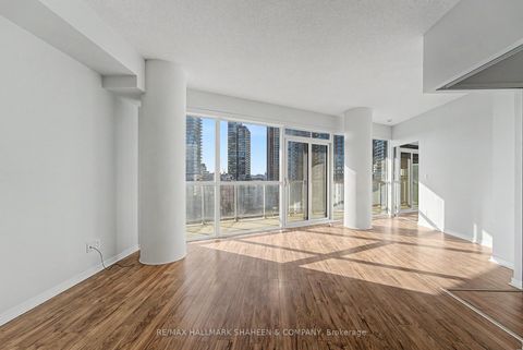 Photo 10 at 1815 - 352 Front Street W, Waterfront Communities C1, Toronto