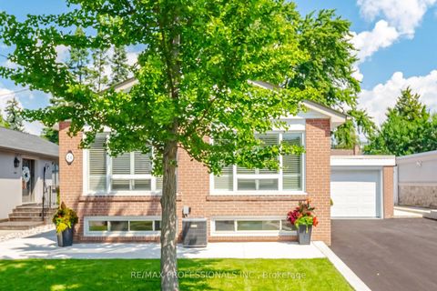 Photo 1 at 24 Millburn Drive, West Deane, Toronto