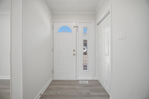 Photo 6 at 24 Millburn Drive, West Deane, Toronto