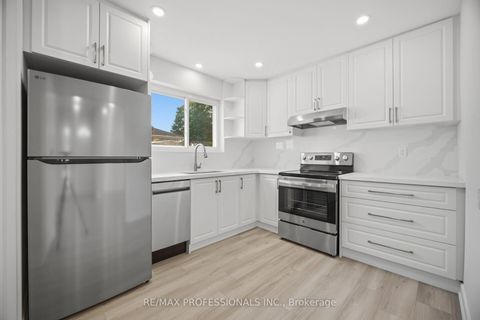 Photo 8 at 24 Millburn Drive, West Deane, Toronto