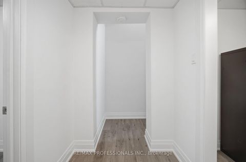 Photo 24 at 24 Millburn Drive, West Deane, Toronto