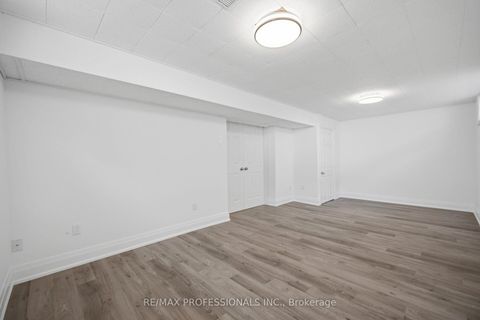 Photo 30 at 24 Millburn Drive, West Deane, Toronto