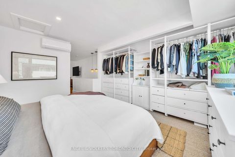 Photo 13 at 8 Old Trillium Lane, Regent Park, Toronto
