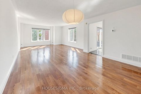 Photo 7 at 220 - 83 Mondeo Drive, Dorset Park, Toronto