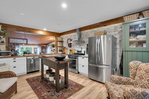 Photo 14 at 111 Sibbald Crescent, Sutton & Jackson's Point, Georgina